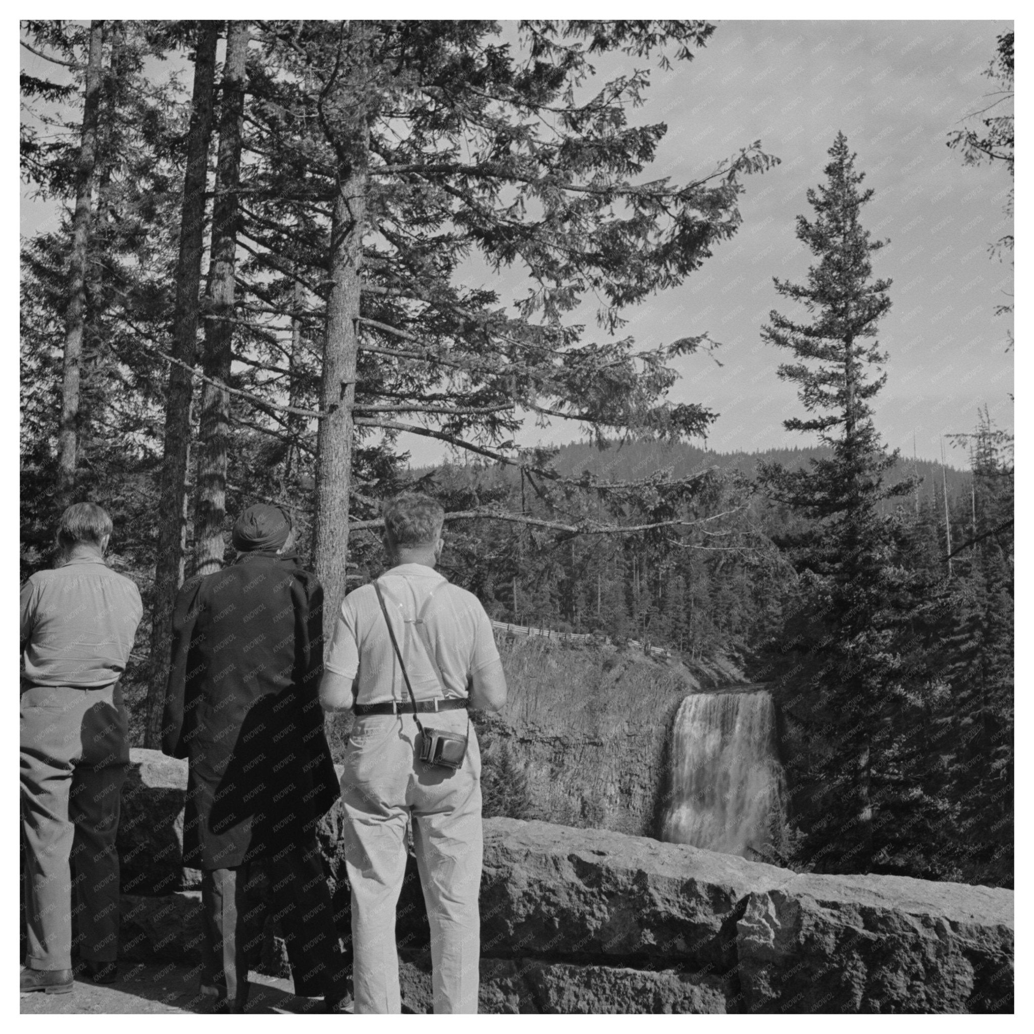 Tourists at Salt River Falls Oregon July 1942 - Available at KNOWOL