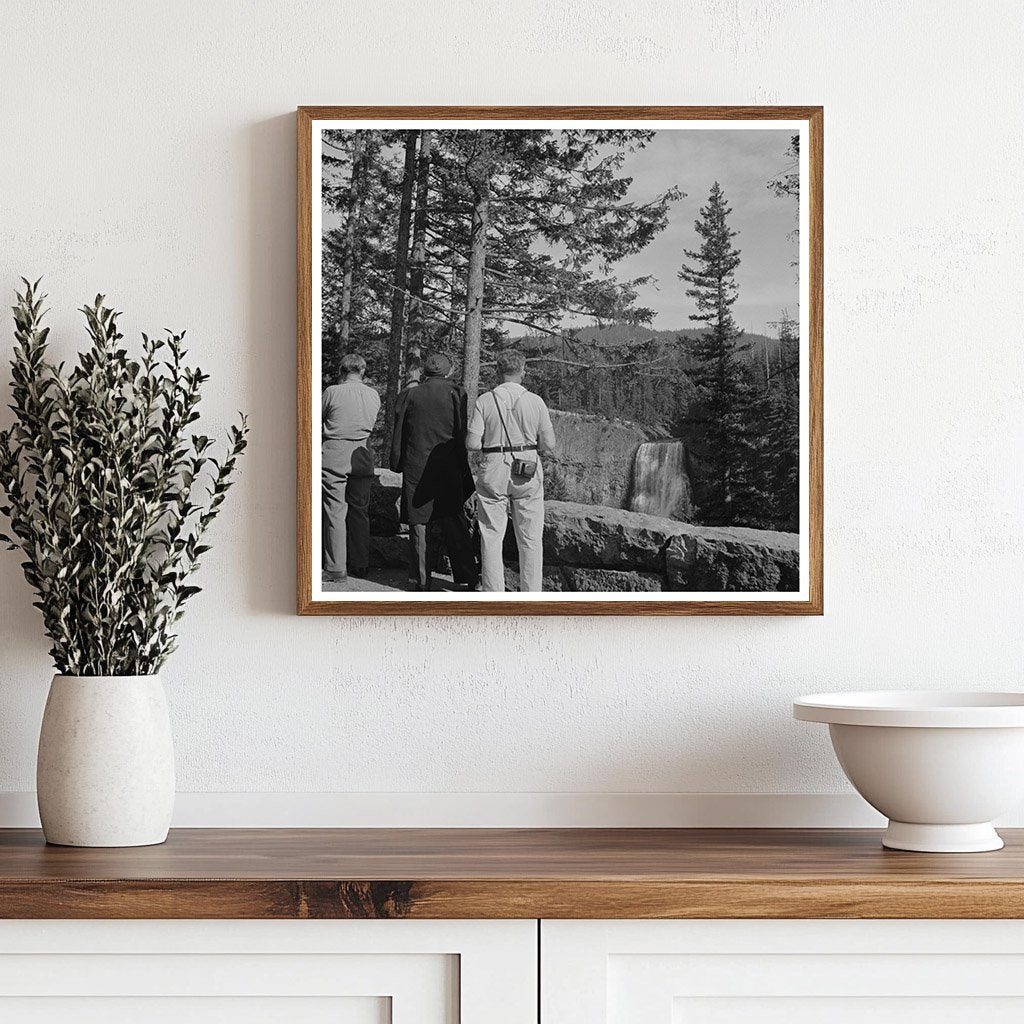 Tourists at Salt River Falls Oregon July 1942 - Available at KNOWOL