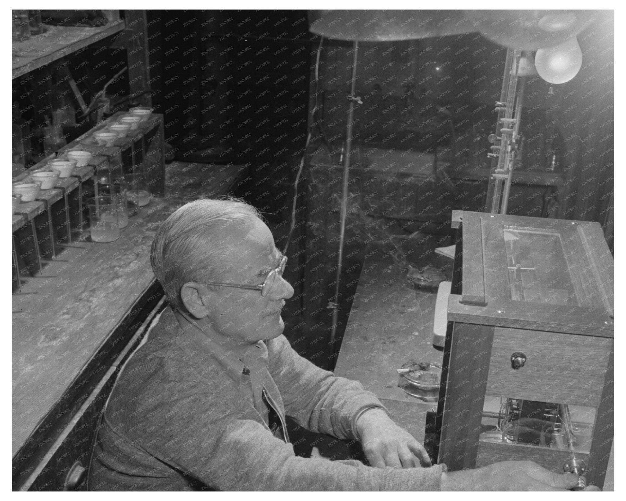 Tungsten Ore Analysis at Kingman Recovery Plant 1942 - Available at KNOWOL