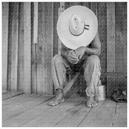 Turpentine Worker in DuPont Georgia 1937 - Available at KNOWOL