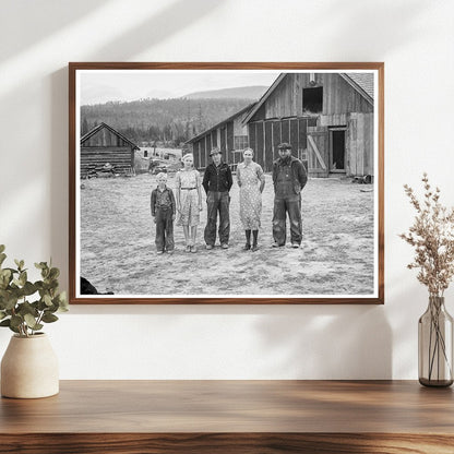 Unruf Family Portrait Boundary County Idaho 1939 - Available at KNOWOL