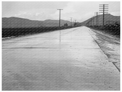 U.S. 101 Near San Juan Bautista California 1939 - Available at KNOWOL