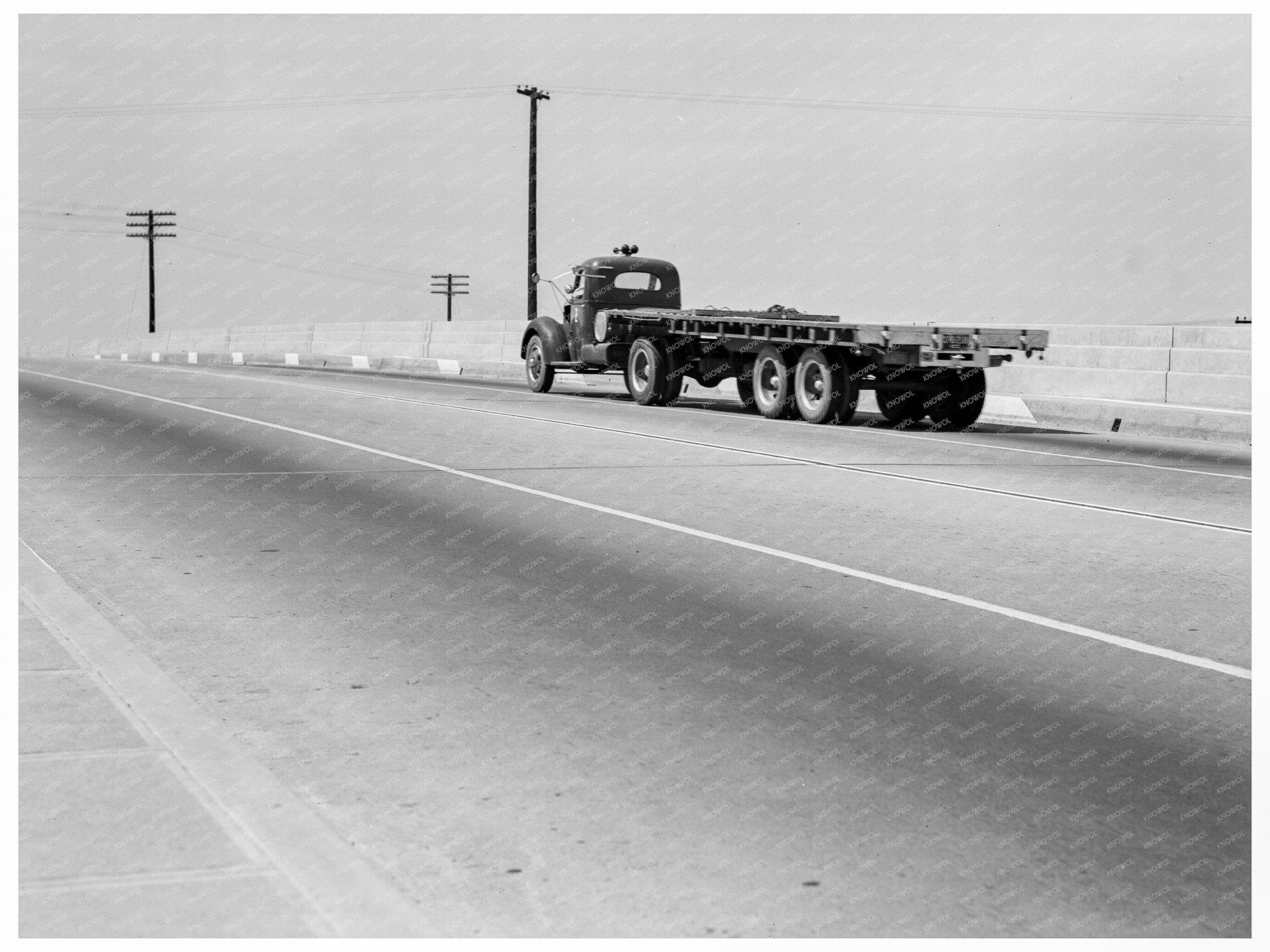 U.S. Highway 99 Overpass between Tulare and Fresno 1939 - Available at KNOWOL