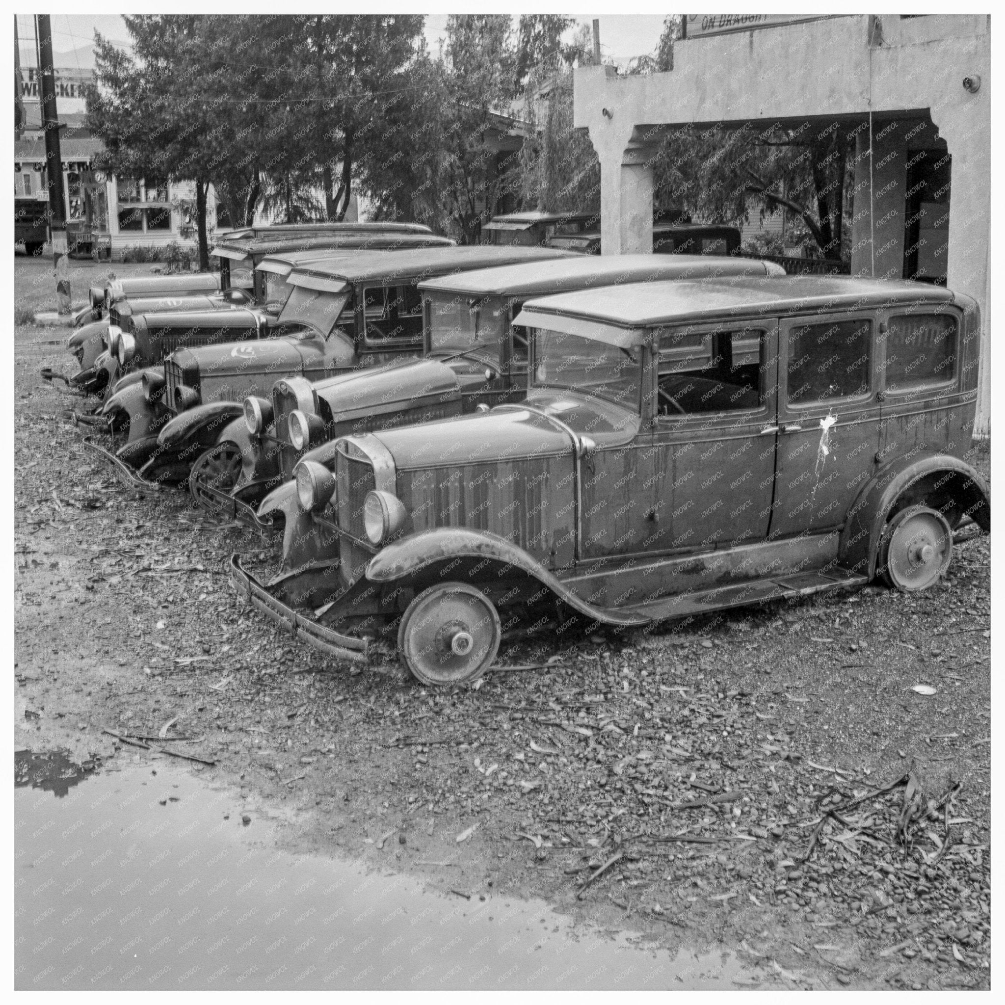 Used Car Display Highway 17 Santa Clara County 1939 - Available at KNOWOL