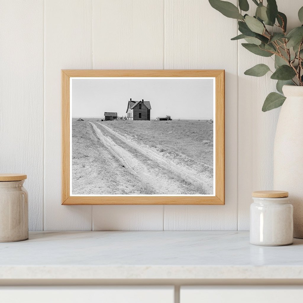 Vintage 1939 Photograph of Abandoned Farmhouse in Washington - Available at KNOWOL