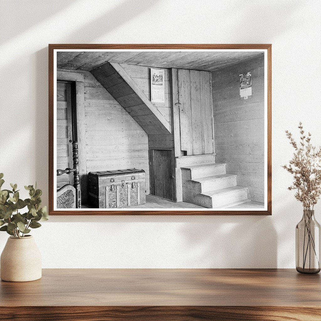 Vintage 1939 Tobacco Farmers Home Interior North Carolina - Available at KNOWOL