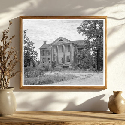 Vintage Antebellum Plantation in Greene County Georgia 1937 - Available at KNOWOL