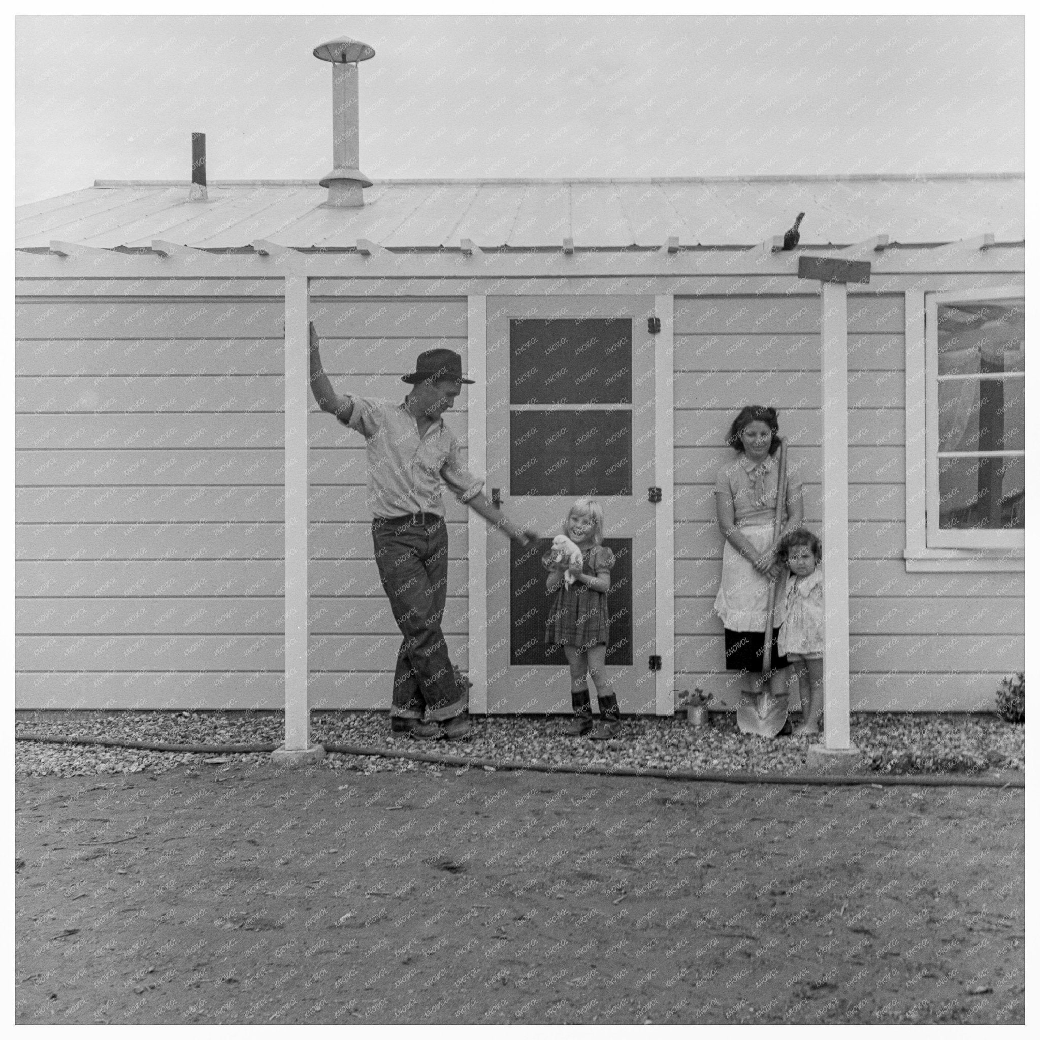 Vintage Housing for Migratory Workers Shafter California 1938 - Available at KNOWOL