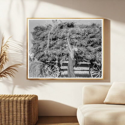 Vintage Oat Threshing in Clayton Indiana 1936 - Available at KNOWOL