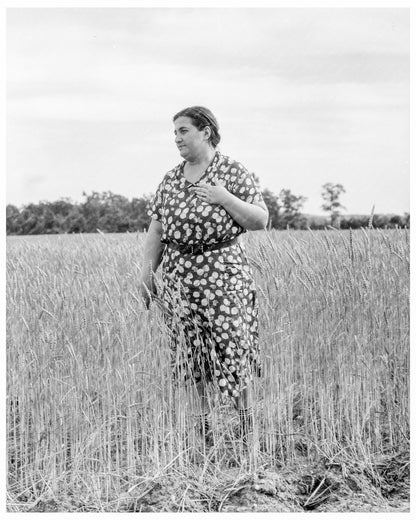 Vintage Photograph of Jewish - American Farm Mother in Hightstown New Jersey 1936 - Available at KNOWOL