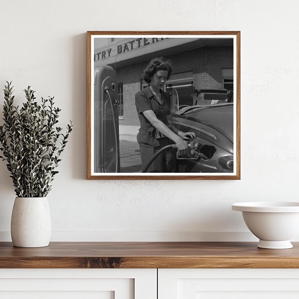 Virginia Lively Gas Station Worker Louisville 1943 - Available at KNOWOL