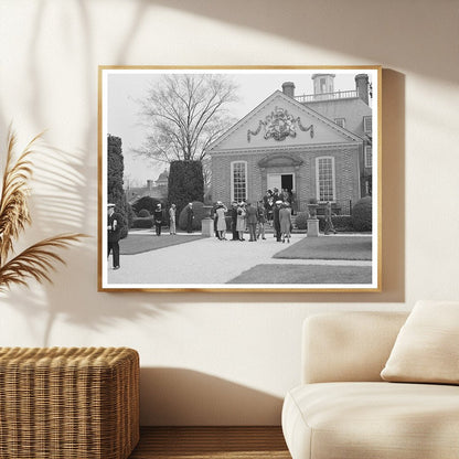 Williamsburg Virginia Governors Palace April 1943 Photo - Available at KNOWOL