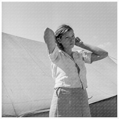 Woman at Pea Picker Camp California 1937 - Available at KNOWOL