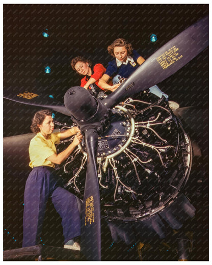 Women Installing Aircraft Engines at Douglas Aircraft Company October 1942 - Available at KNOWOL