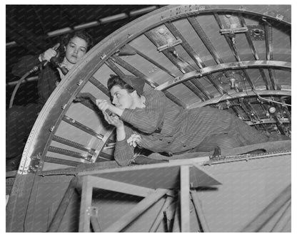 Women Working on B - 24E Liberator Bomber 1942 - 1943 - Available at KNOWOL