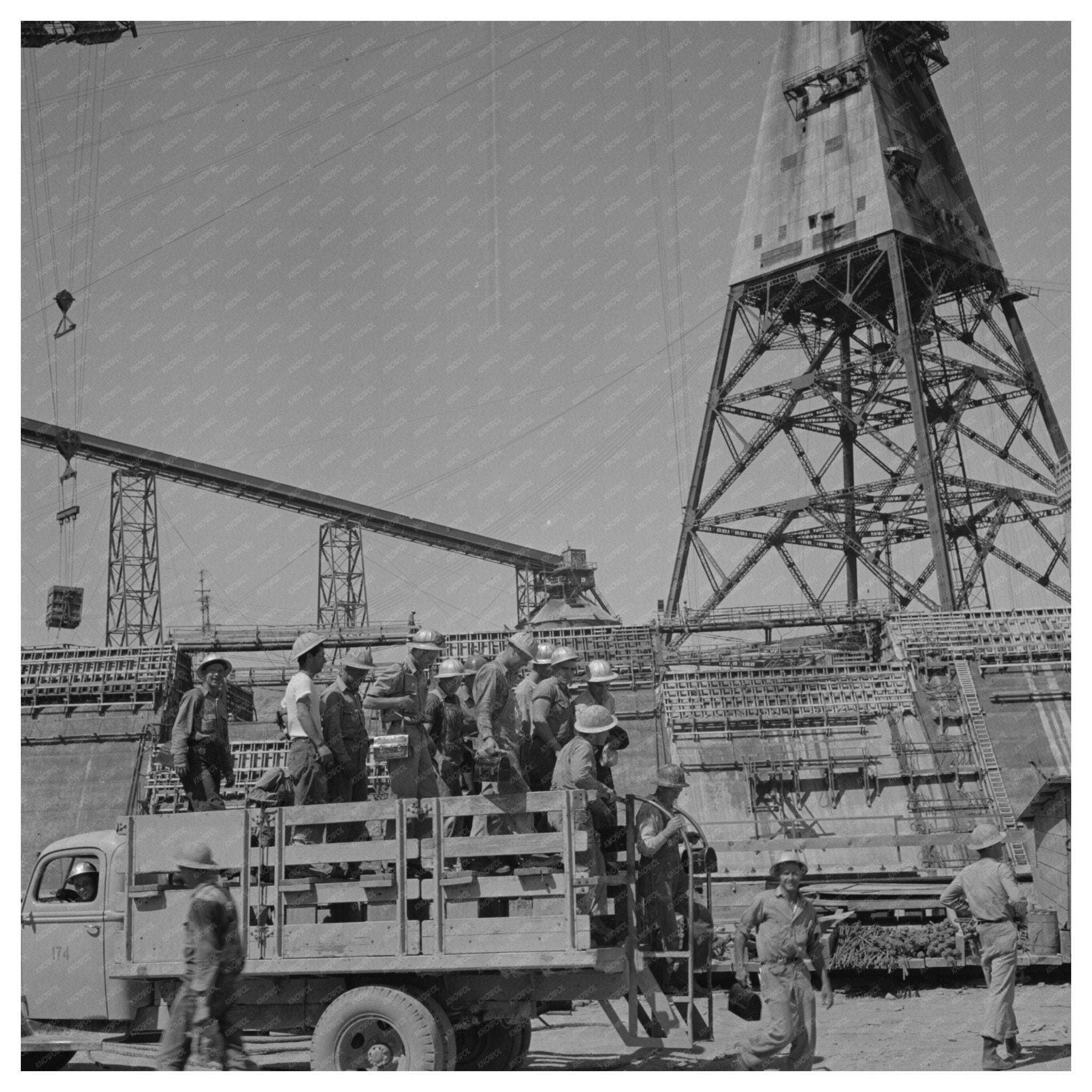 Workers Arriving at Shasta Dam June 1942 - Available at KNOWOL