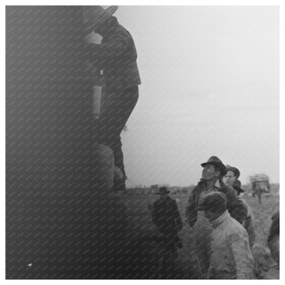 Workers Unloading Baskets in Texas Spinach Field 1939 - Available at KNOWOL