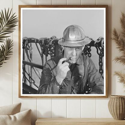 Workman at Shasta Dam California December 1941 - Available at KNOWOL