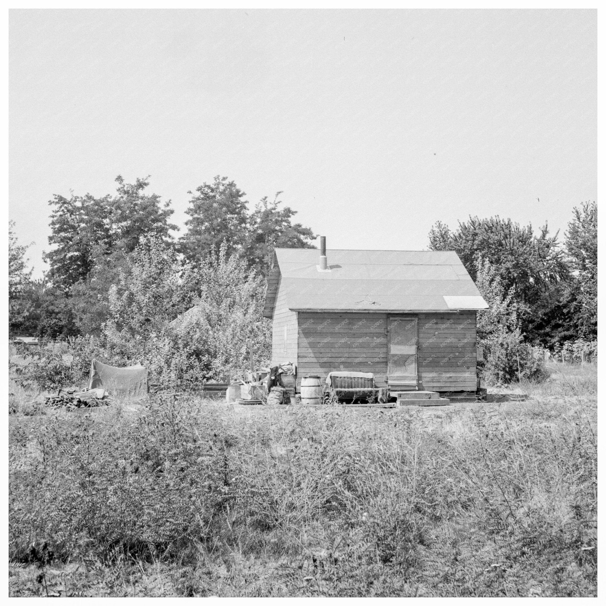 Yakima Shacktown Home August 1939 Historical Photo - Available at KNOWOL