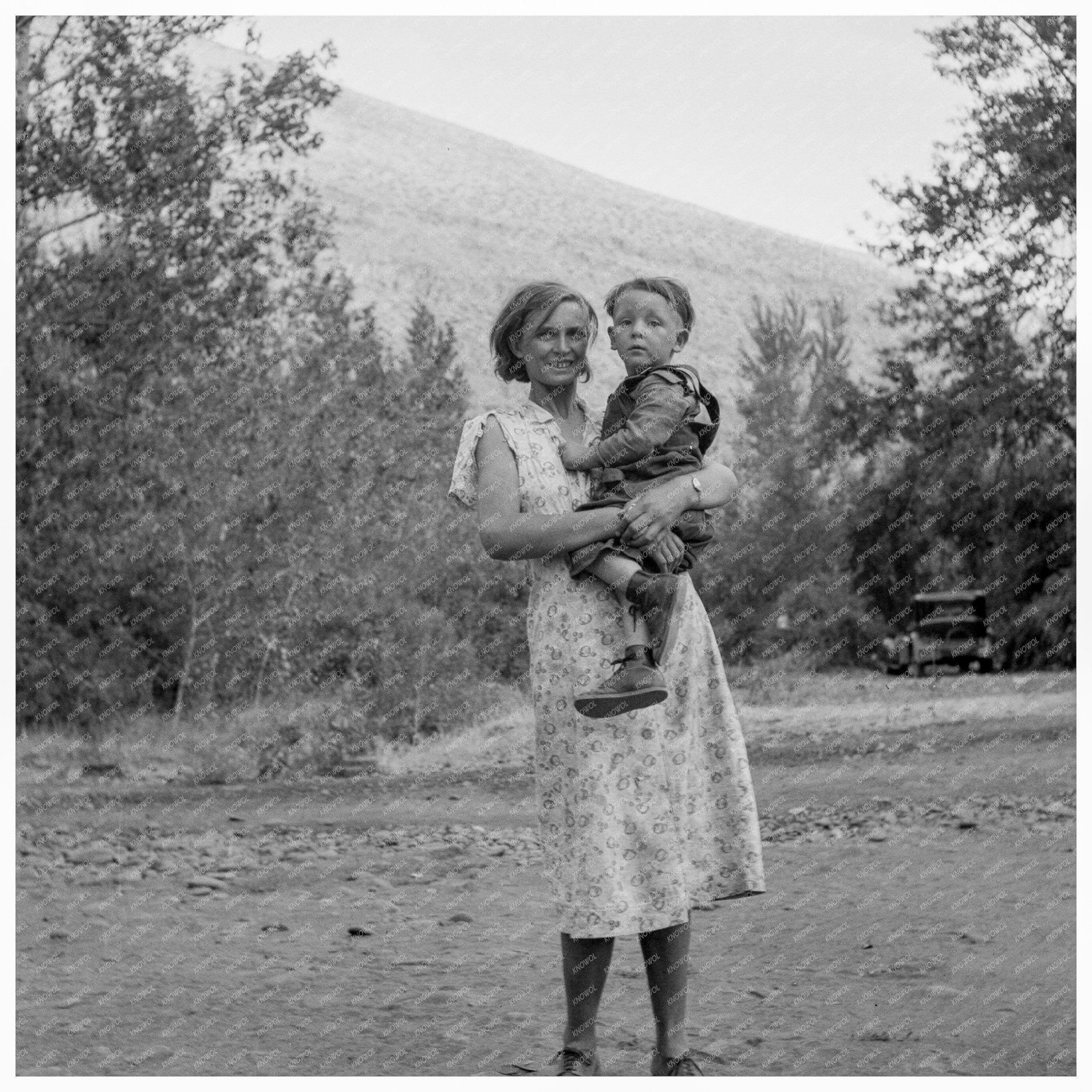 Young Champion Hop Picker in Yakima Valley 1939 - Available at KNOWOL