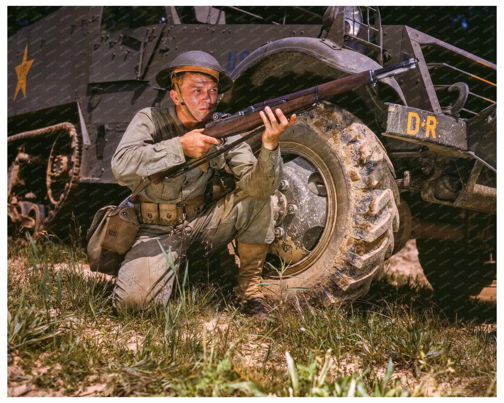 Young Infantryman Aiming Garand Rifle Fort Knox 1942 - Available at KNOWOL