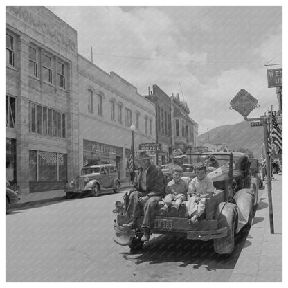 Yreka California Main Street July 1942 Historic Image - Available at KNOWOL