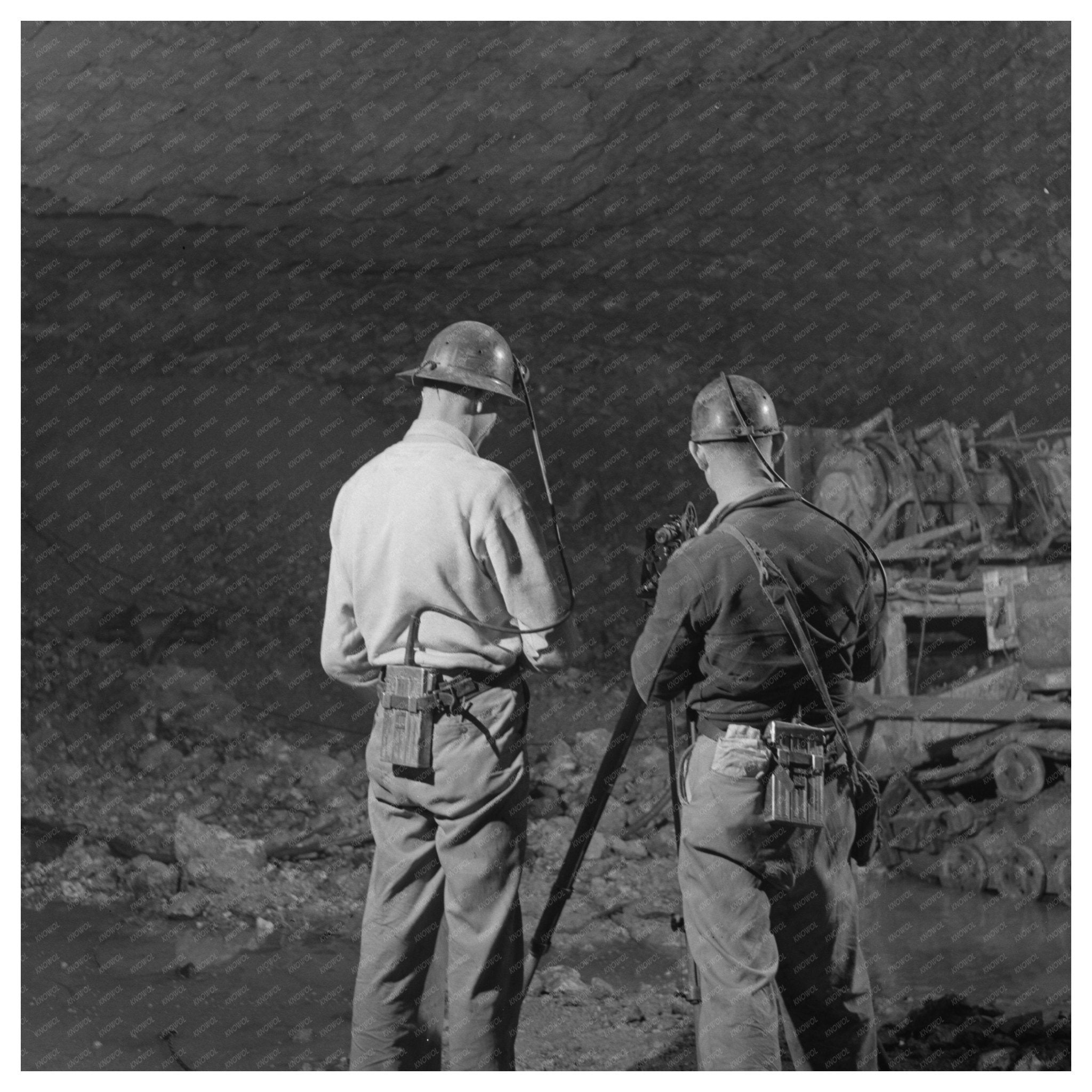 Zinc Mine Workers in Cardin Oklahoma 1942 - Available at KNOWOL